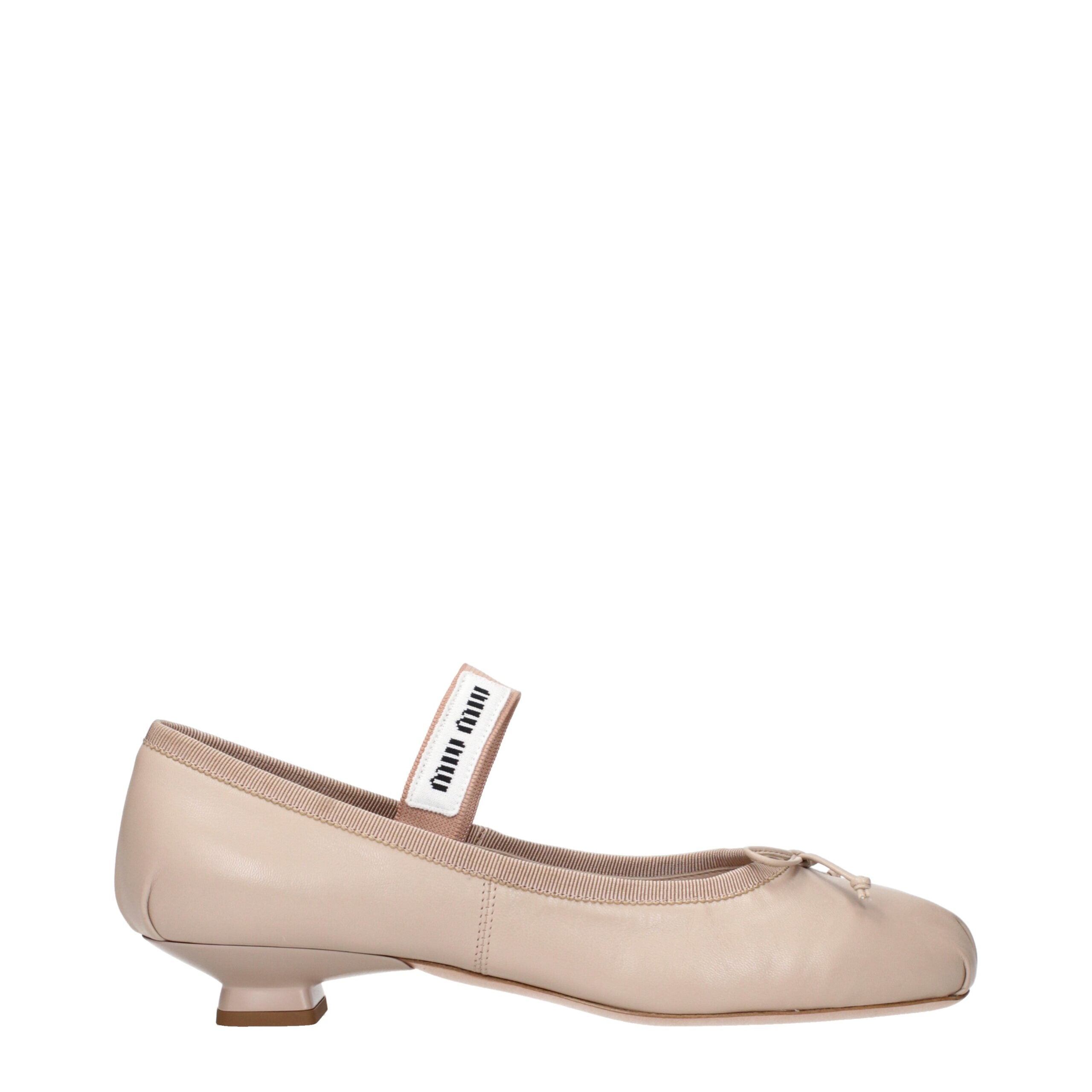 Pink Leather Ballet FlatsDescription: The product with MPN 5I348E011025F0NZ2 and code F84260 leather in pink is a ballet flats designed by Miu Miu. It has features like front logo, front detail.Pink Leather Ballet Flats${tagsMiu MiuAulae Pink Leather Ball