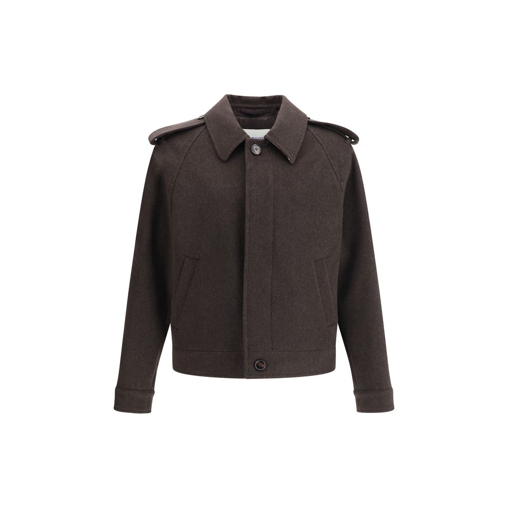 Brown Cashmere CoatBurberry’s cashmere Jacket is an elegant and refined piece, featuring a classic collar and a concealed front button closure that enhances the clean design. The short style features two welt pockets on the front, perfect for a sophistica