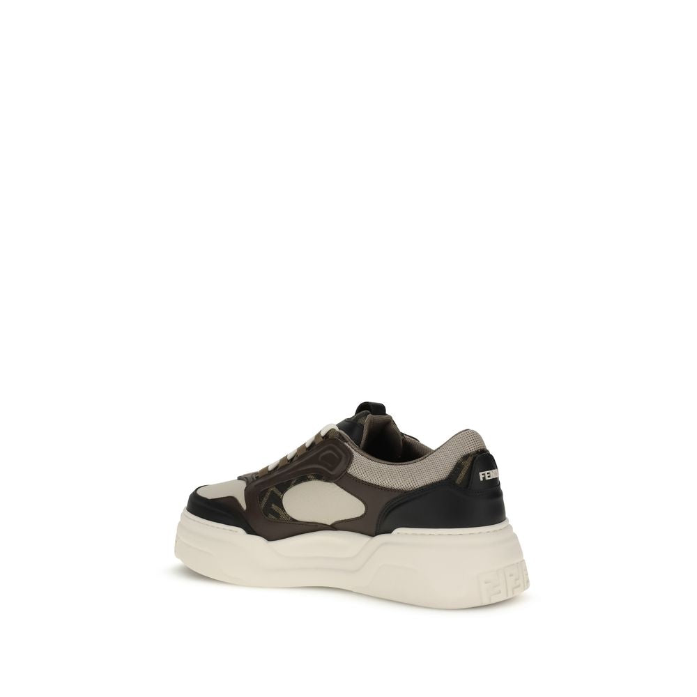 Black Calf Leather Bos Taurus Low Top SneakersFendi’s leather Sneakers are a perfect example of sophisticated urban style combined with comfort. The paneled design, combining different materials, gives a modern and dynamic silhouette, while the textured s