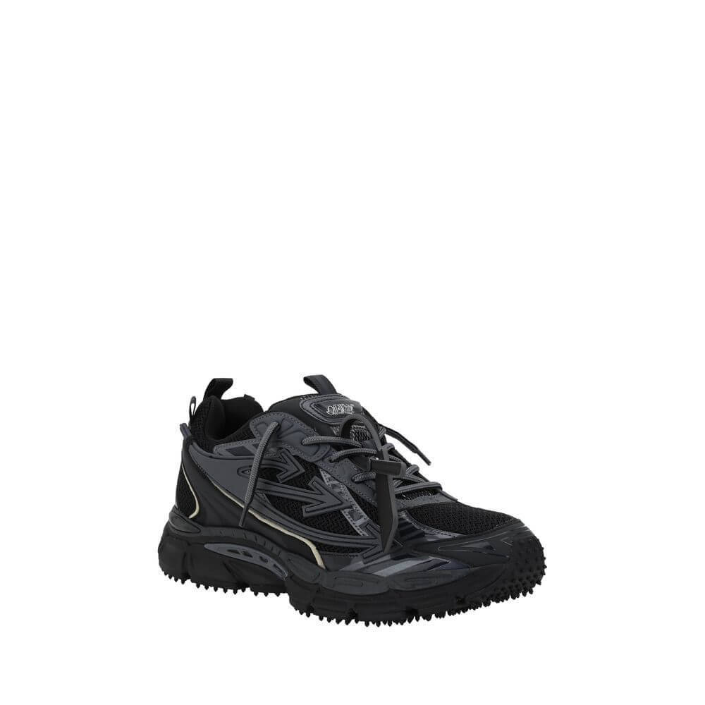 Be Right Back SneakersThe Off-White Be Right Back Sneakers combine mesh and rubberized leather for a modern and resistant look. The iconic zip tie on the front and the monogram printed on the tongue and insole recall the distinctive design of the brand. T