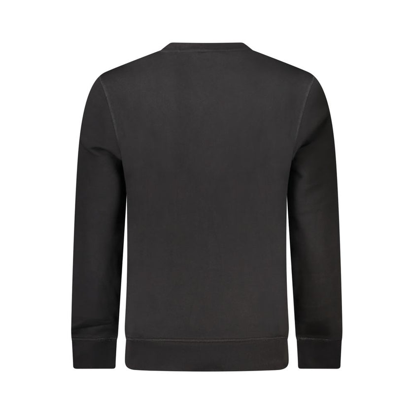 Black Cotton Men SweaterStep into the world of high-end style with this sleek Hugo Boss long sleeve sweatshirt. Designed for the fashion-forward individual, this piece makes a bold statement with its intricate embroidery and prominent logo application. Cr
