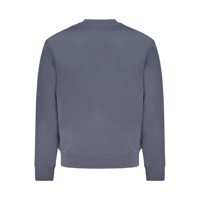 Blue Cotton Men SweaterElevate your off-duty look with this Hugo Boss long-sleeved sweatshirt, a perfect blend of comfort and designer flair. Boasting a soft brushed interior for those cooler days, it features a crisp crew neck and is adorned with a stand