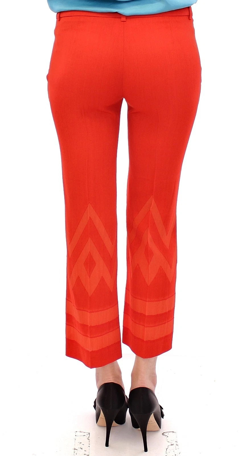 Pantalon rouge court 3/4, pantacourt nude