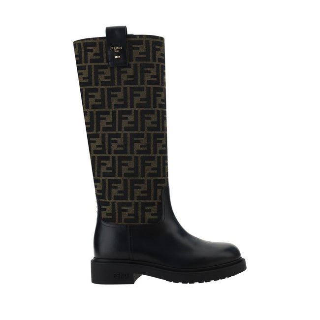 Leather BootsFendi’s Boots are distinguished by a round toe and leather details that add a touch of sophistication. The shaft is made of jacquard fabric with the iconic FF motif repeated all-over, a recognizable symbol of the maison. The rubber block heel