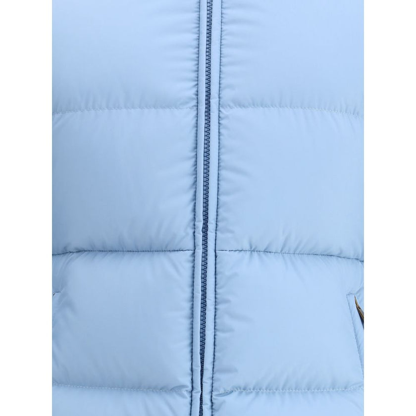 Dourbe short Down JacketDourbe short Down Jacket by Moncler is made of lightweight recycled Longue Saison, with padding that provides warmth without weighing down. Lined in the same fabric, it features a zippered closure, zippered flush pockets, elasticiz