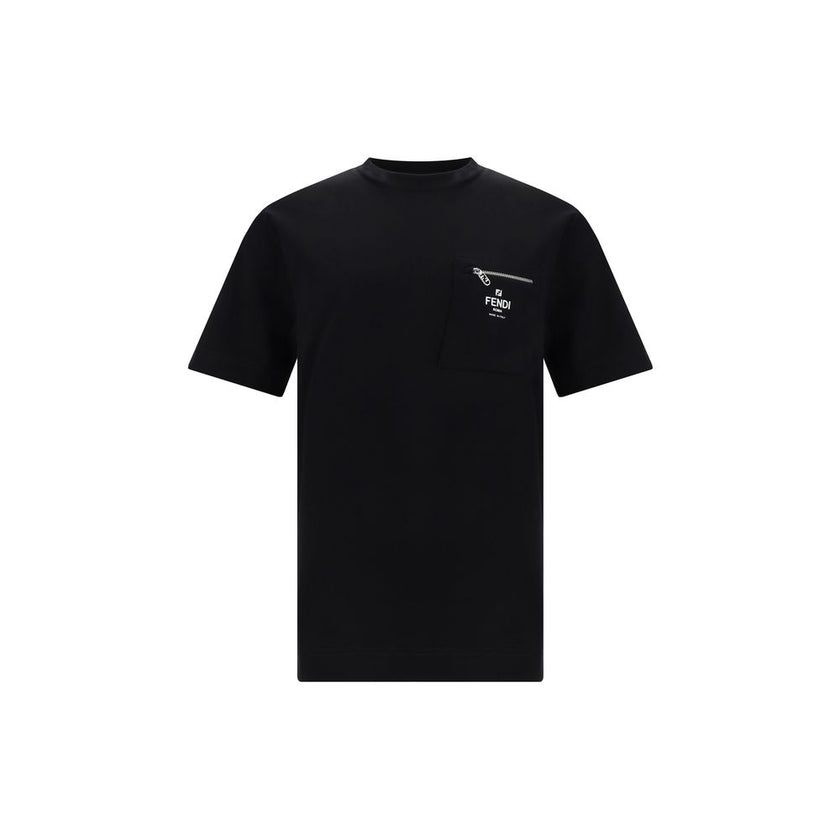 T-shirt with pocketCotton T-Shirt by Fendi features a crew neck and regular fit for optimal comfort. On the front, a zippered patch pocket is embellished with the brand’s iconic contrasting monogram, adding a distinctive detail. The monochrome pattern giv