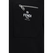 T-shirt with pocketCotton T-Shirt by Fendi features a crew neck and regular fit for optimal comfort. On the front, a zippered patch pocket is embellished with the brand’s iconic contrasting monogram, adding a distinctive detail. The monochrome pattern giv