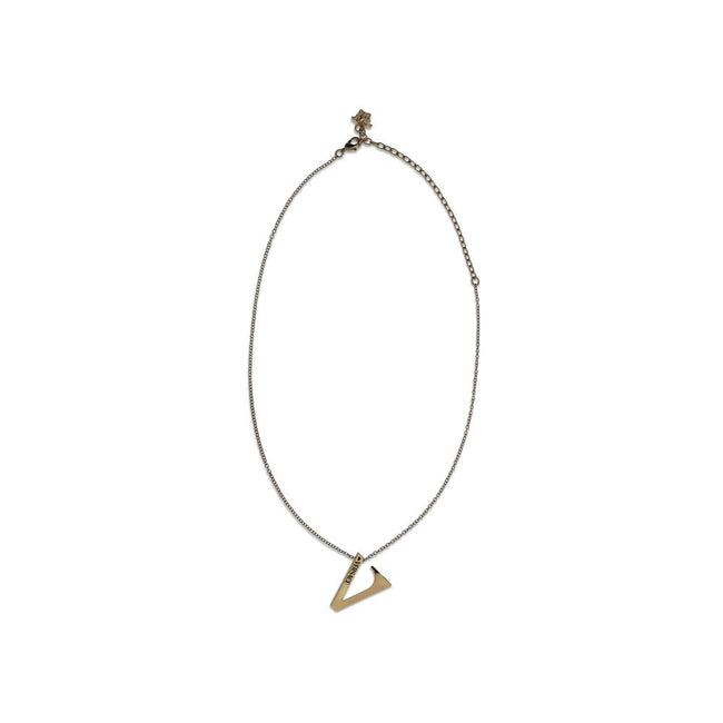 Gold Metal NecklaceVersace’s V chain Necklace is enhanced by the iconic V-shaped pendant with an engraved enamel Versace logo. Made from hypoallergenic materials and free of lead and nickel, it ensures comfort and safety. It features a lobster clasp for c