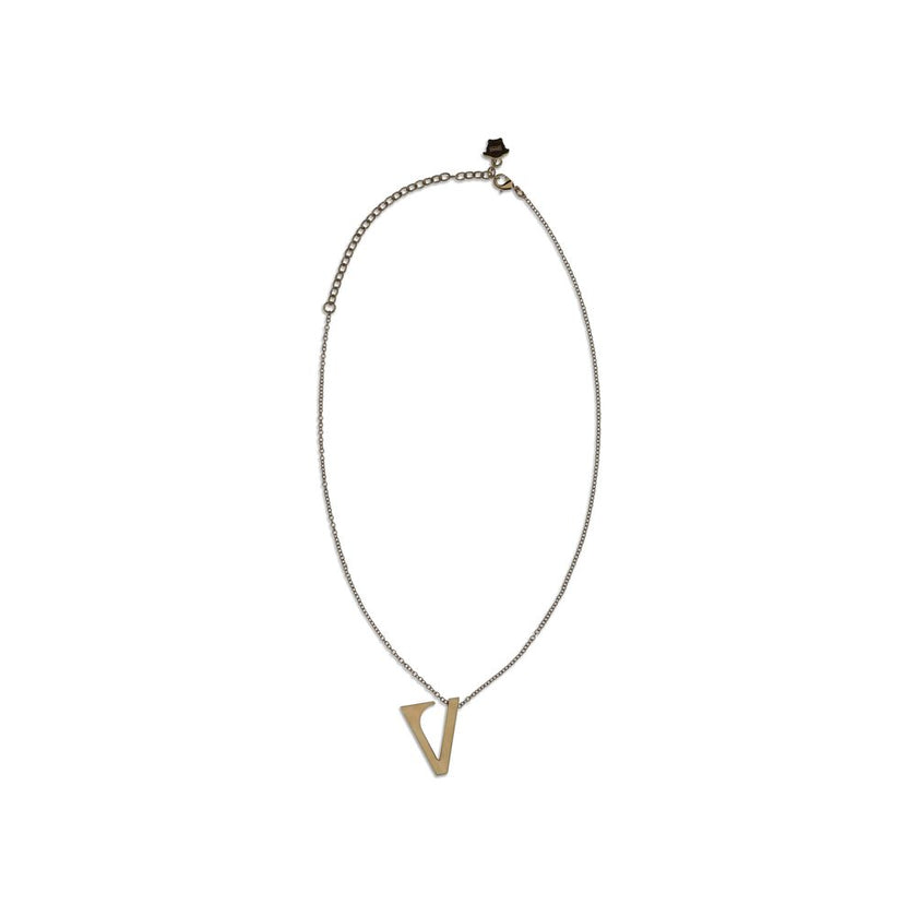 Gold Metal NecklaceVersace’s V chain Necklace is enhanced by the iconic V-shaped pendant with an engraved enamel Versace logo. Made from hypoallergenic materials and free of lead and nickel, it ensures comfort and safety. It features a lobster clasp for c
