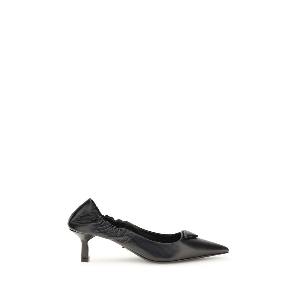 Black Calf Leather Bos Taurus High Heel PumpsPrada’s logo Pumps are made of leather and feature a soft, tapered silhouette. The pointed toe model features a deconstructed design, enhanced by an elastic back that ensures comfort and fit. The architectural