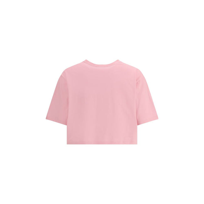 Logoed T-ShirtBalmain’s cotton cropped T-Shirt interprets urban style with the Maison’s signature elegance. Made of soft monochrome patterned cotton, it features a ribbed crew neck and a regular fit that flatters the figure while maintaining comfort. The
