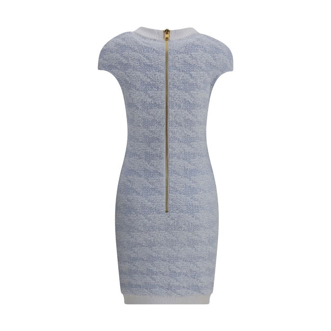 Light Blue Polyamide Casual DressBalmain’s Stretch midi Dress combines style and comfort with a fitted, modern silhouette. It features a ribbed square neckline embellished with embossed button details, short sleeves, and a back zipper closure for an elega