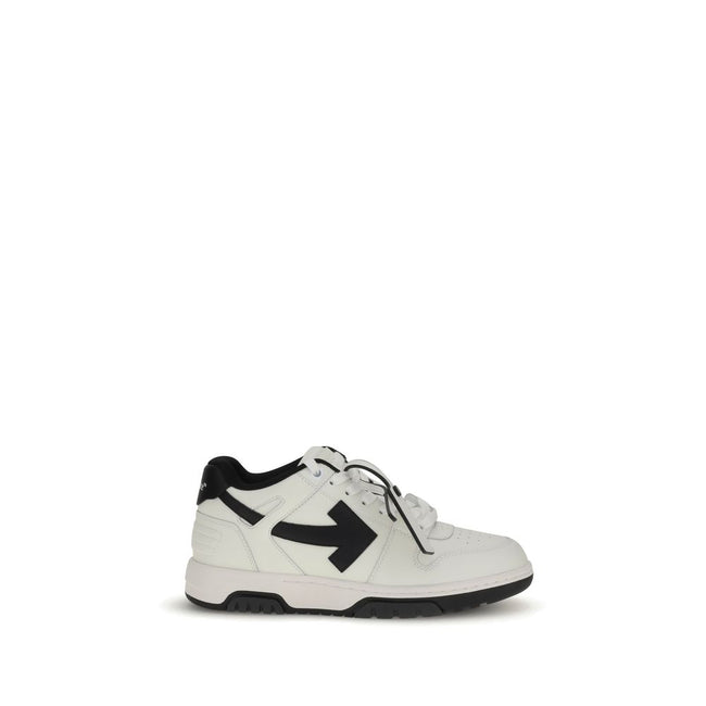 Out Of Office SneakersLeather Out Of Office Sneakers by Off-White feature a lace-up front closure and a round toe. The side panels are decorated with the brand’s iconic Arrow logo, while the flat sole ensures comfort. A distinctive detail is the applied z