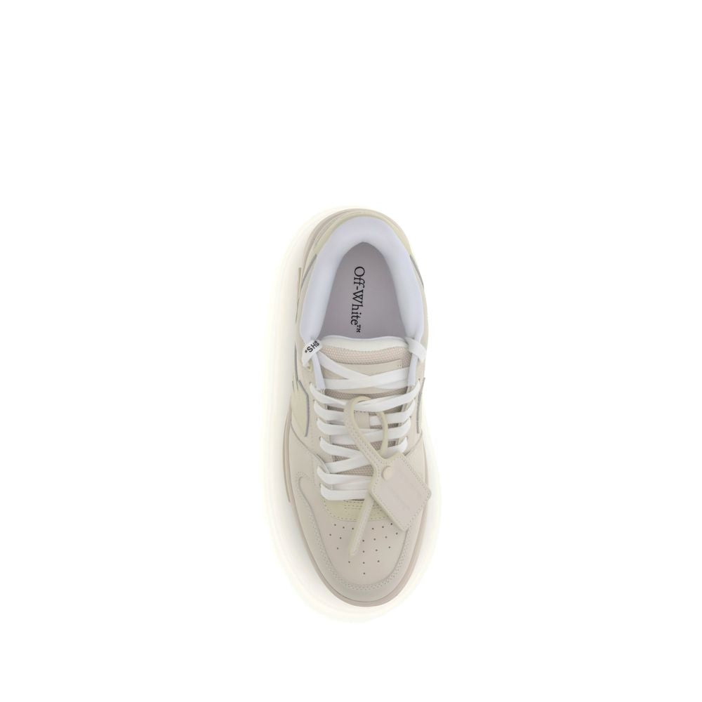 Cream Rubber Chunky SneakersOff-White’s Out of Office Sneakers feature a perforated round toe that offers breathability and comfort. The flat sole provides stability, while the iconic embossed Arrow logo on the side panel adds a distinctive touch to the d