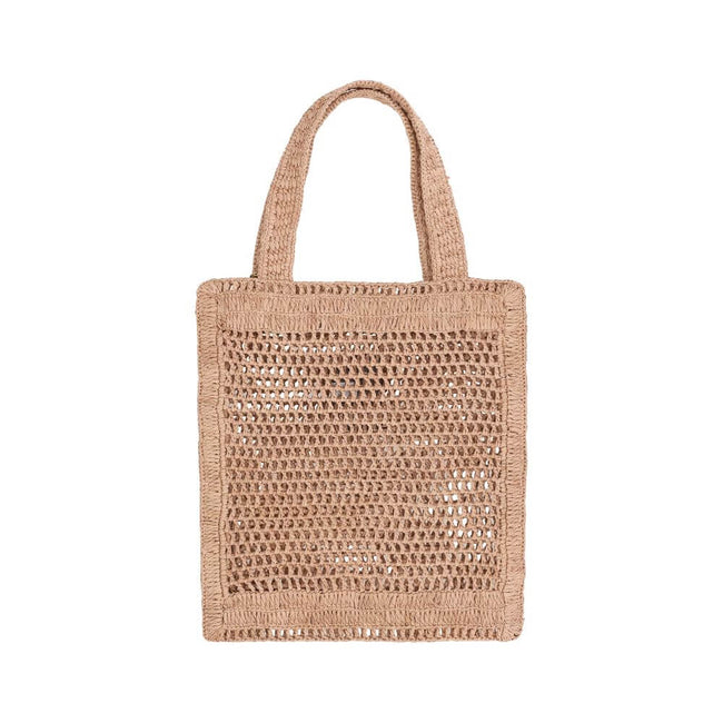 Brown Raffia Shoulder BagChloé’s Summer Banana Tote Bag is an elegant and cool accessory made of raffia with a perforated weave. It has two top handles for convenient carrying and features the iconic monogram embroidered on the front. A golden banana-shap