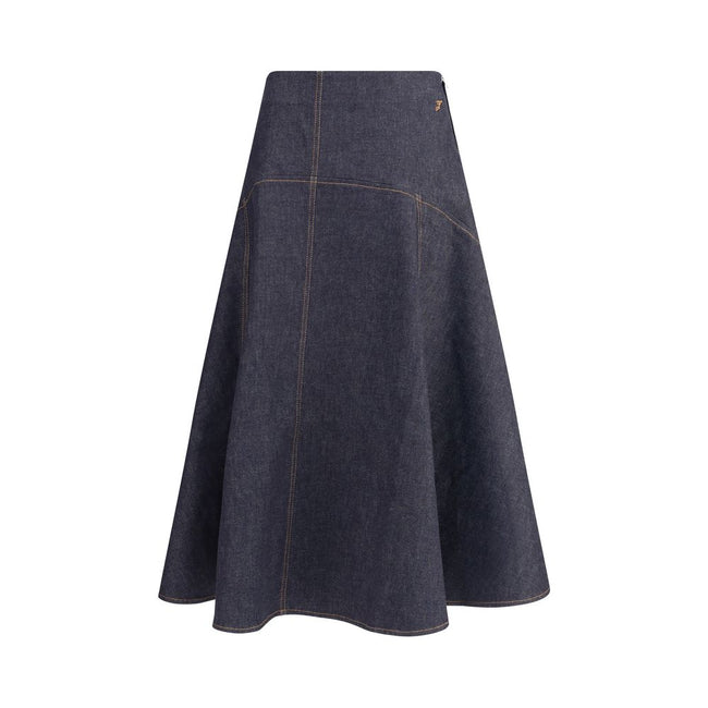 Blue Cotton Midi SkirtThe denim midi Skirt by Jacquemus is a flared design with contrast stitching that enhances its structure. Featuring ‘J’ embroidery on the side and a side zipper closure, it combines a distinctive touch with a versatile, contemporary