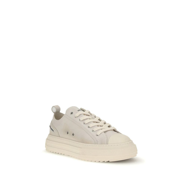 Cream Leather Platform SneakersThe Vintage Calfskin Sneakers by Dsquared2 feature a contemporary design with refined details. Characterized by the logo on the back side, they come with laces and a platform sole that adds a modern, edgy touch. A versatile