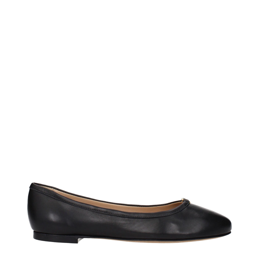 Black Leather Ballet FlatsDescription: The product with MPN CHC24S973H7001 and code F84533 leather in black is a ballet flats designed by Chloé. It has features like front detail.Black Leather Ballet Flats${tagsChloéAulae Black Leather Ballet Flats ChloéA