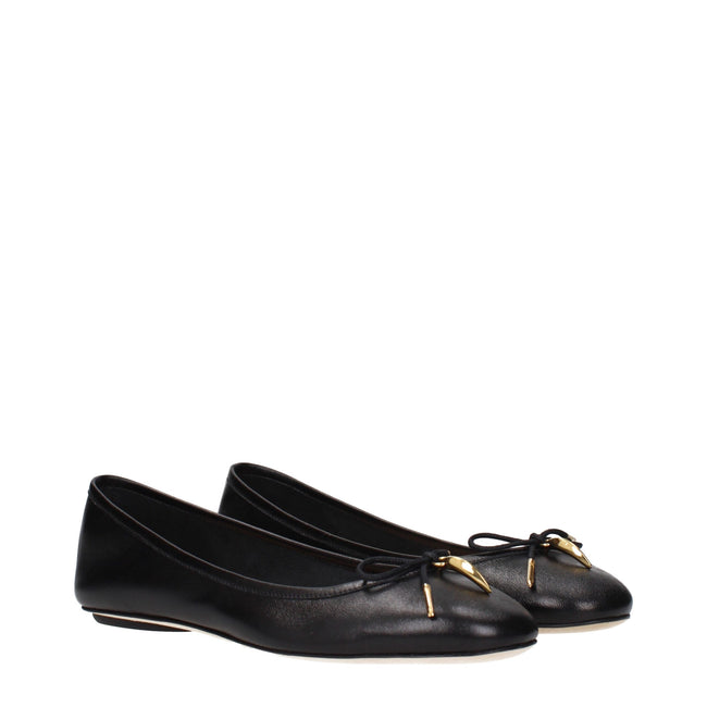 Black Leather Ballet FlatsDescription: The product with MPN CHC25S08HQN001 and code F84532 leather in black is a ballet flats designed by Chloé. It has features like front detail.Black Leather Ballet Flats${tagsChloéAulae Black Leather Ballet Flats ChloéA