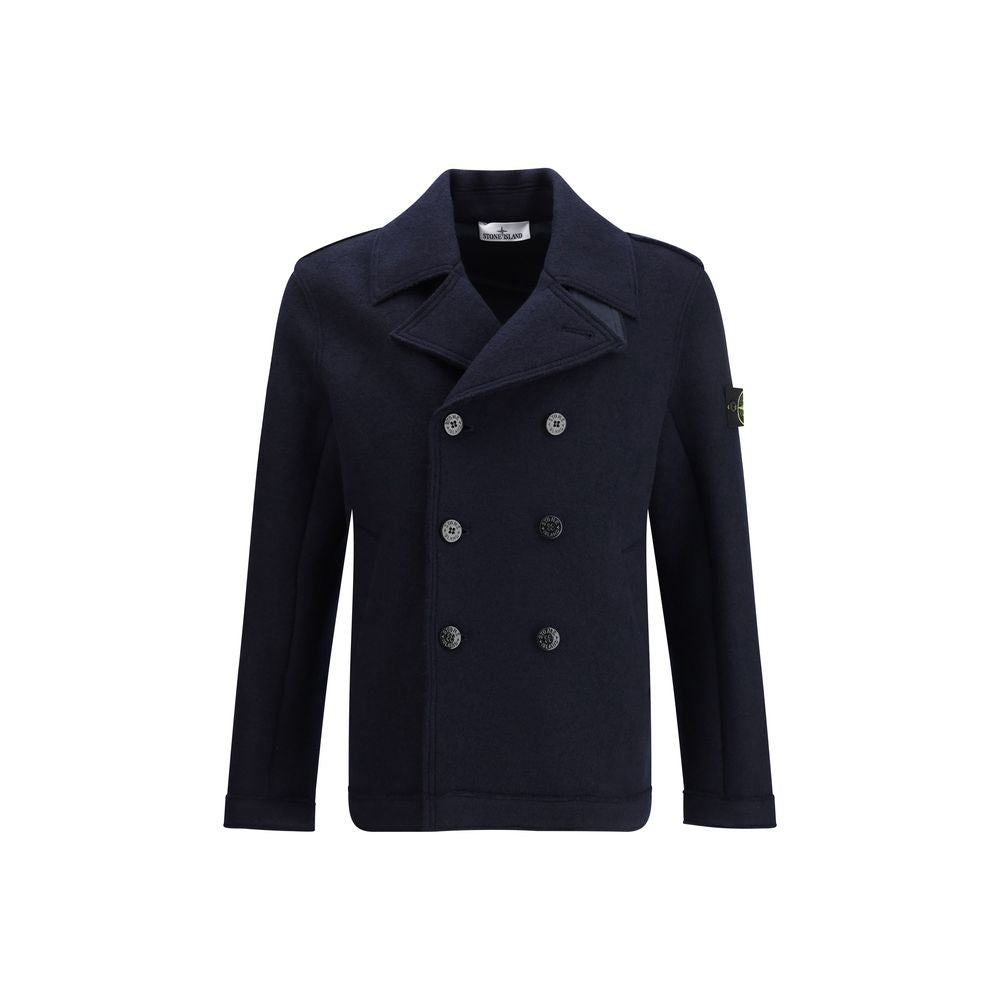 Blue Fleece Wool CoatThe Wool felt Coat by Stone Island features an oversized fit and functional design. Featuring chest patch pockets and a snap-button closure, it is complemented by the distinctive Stone Island badge on the left sleeve, a symbol of qual