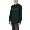 Green Cotton SweatshirtThe Boss JERSEY WE BASIC CREW 50487133 men’s crew neck sweatshirt is an essential piece with a modern and minimalist design. Made from 100% high-quality cotton, it offers a soft and comfortable feel against the skin. The contrasting