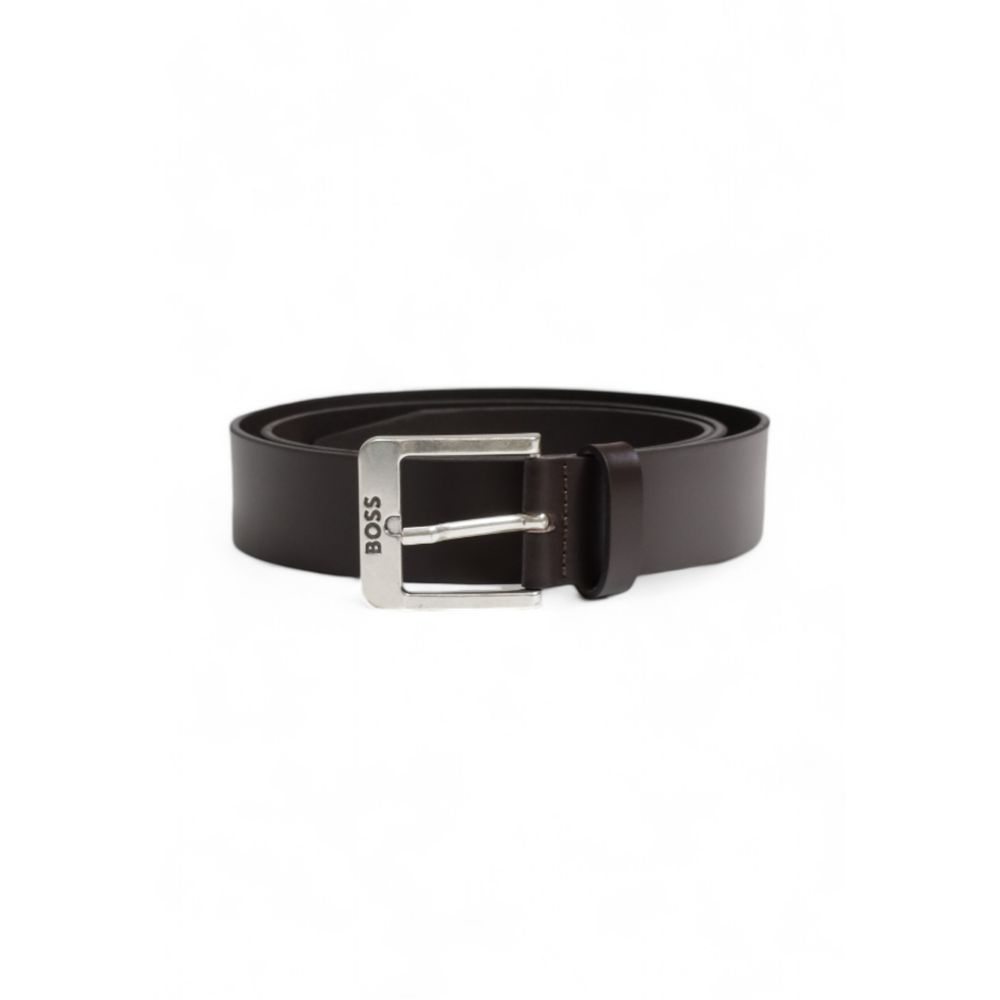 Brown Leather Regular BeltThe Boss Jemio_Sz40 10249289 01 50512795 men’s belt is a timeless accessory crafted entirely from premium leather. Its elegant and minimalist design is enhanced by a polished metal buckle with an engraved logo, adding a distincti