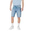 Blue Cotton Bermuda ShortsThe Calvin Klein Jeans REGULAR J30J327513 men’s bermuda shorts embody contemporary casual style. Crafted from 80% cotton and 20% recycled cotton, they ensure comfort, breathability, and a focus on sustainability. The regular fit