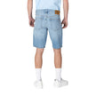 Blue Cotton Bermuda ShortsThe Calvin Klein Jeans REGULAR J30J327513 men’s bermuda shorts embody contemporary casual style. Crafted from 80% cotton and 20% recycled cotton, they ensure comfort, breathability, and a focus on sustainability. The regular fit