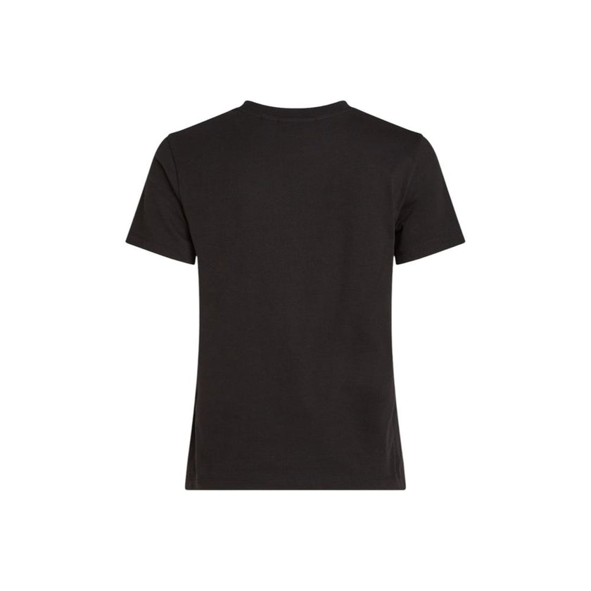 Black Recycled Cotton T-ShirtDiscover the Calvin Klein Jeans WOVEN LABEL REGULAR short-sleeve t-shirt for women, an essential piece for your wardrobe. Made from 100% recycled cotton, this t-shirt provides a soft and comfortable feel against the skin. The