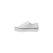 Black And White Leather SneakerThe Calvin Klein Jeans BOLD VULC FLATF LOW YW0YW01633 women’s sneakers are the perfect blend of contemporary style and everyday comfort. Crafted from 100% premium leather, these shoes feature a sleek, modern silhouette enhan