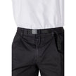 Black Cotton Bermuda ShortsDiscover the Boss Sariel men’s bermuda and shorts, an essential piece for your summer wardrobe. Made from 97% cotton and 3% elastane/lycra, these shorts provide exceptional comfort and an optimal fit. The modern and versatile de