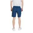 Blue Cotton Bermuda ShortsDiscover the Boss Sariel men’s bermuda and shorts, an essential piece for your summer wardrobe. Made from 97% cotton and 3% elastane/lycra, these shorts provide exceptional comfort and an optimal fit. The modern and versatile des