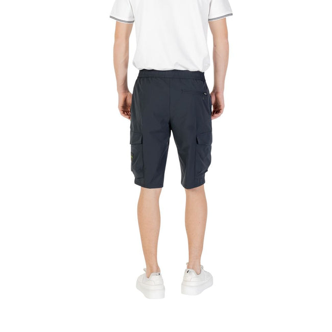 Blue Polyester Bermuda ShortsDiscover the Boss S_Urbanex-Cargo men’s bermuda shorts, made from 100% polyester for lightweight comfort. These shorts feature practical side pockets, making them ideal for a casual and functional look. The elastic waistband w