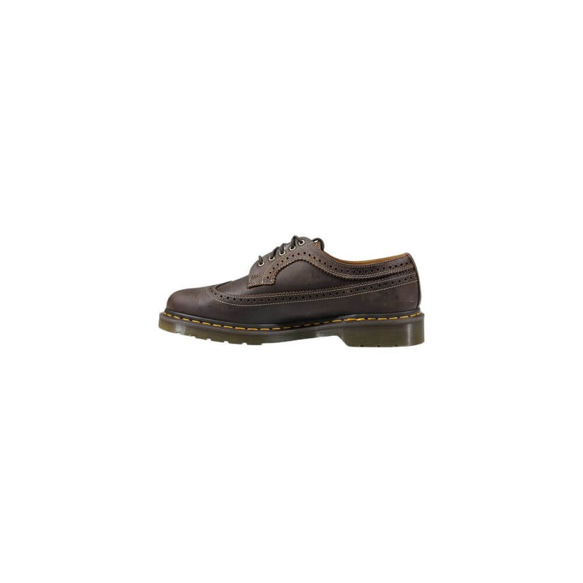Brown Leather Oxfords And DerbiesThe Dr. Martens 3989 Ys Crazy Horse lace-up shoes for men are a perfect blend of style and comfort. Made from 100% high-quality leather, these shoes offer exceptional durability and a refined appearance. The classic design