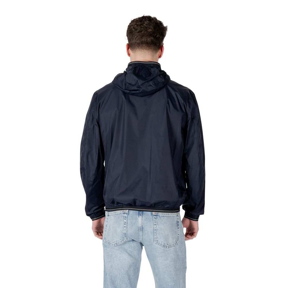 Blaue Kunstfaserjacke mit Reißverschlusstaschen