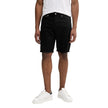 Black Cotton BermudaDiscover the Calvin Klein Jeans REGULAR J30J327195 men’s bermuda shorts, an essential piece for your summer wardrobe. Made from a blend of 94% cotton, 4% elastomultiester, and 2% elastane/lycra, these shorts provide a comfortable fit a