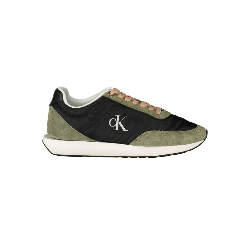 Black Leather Women SneakerUnleash your dynamic edge with the Calvin Klein sports sneakers that blend fashion with function in an extraordinarily chic way. These sneakers are a testament to modern design, featuring striking green accents that pop against