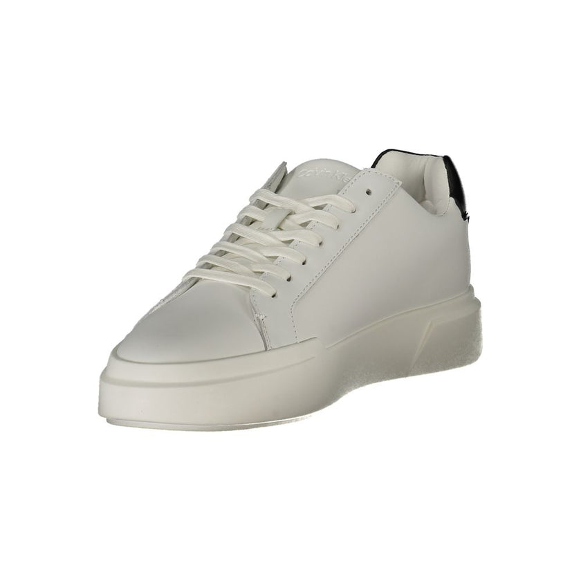 White Leather Men SneakerStep into the world of modern sophistication with Calvin Klein’s latest offering – a pair of sports shoes that effortlessly blend performance and panache. Designed with a keen eye on contemporary style, these sneakers feature cris