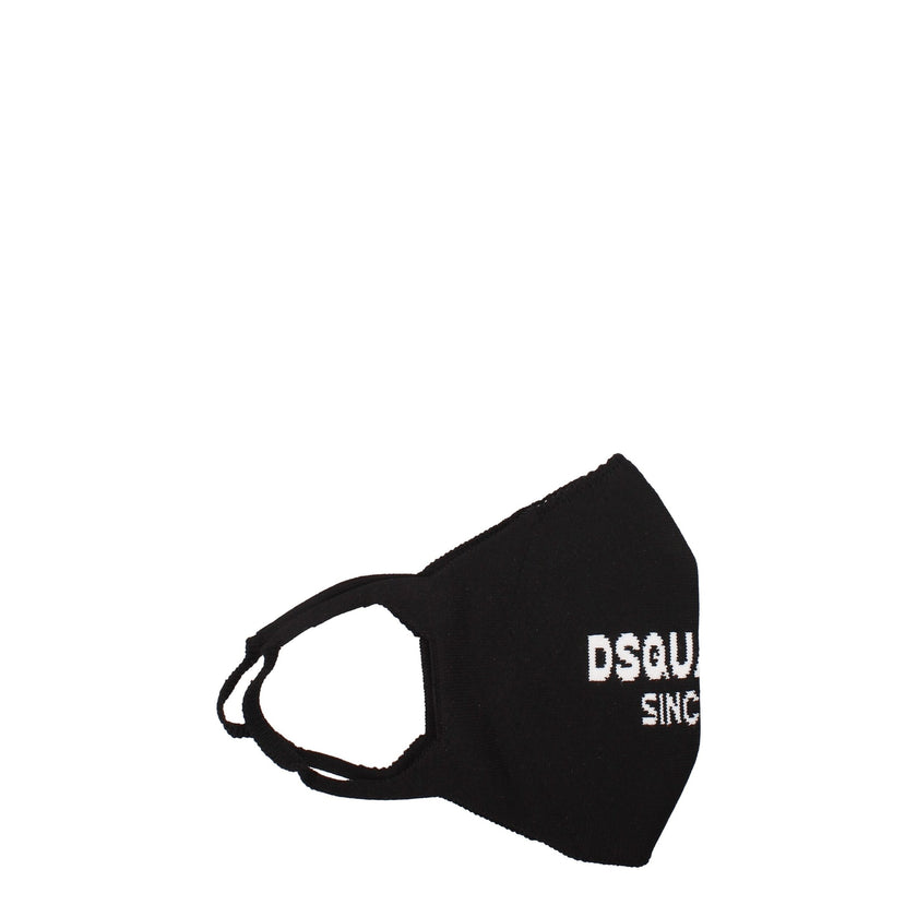 Black Polipropilene FacemaskDescription: The product with MPN MAM00459204170M1296 and code F68499 polypropylene in black is a masks designed by Dsquared2. It has features like front logo. Additional Info: Style: Casual Materials: Cotton Composition: 45% P
