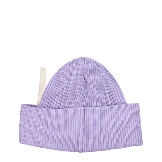 Purple Cotton BeanieDescription: The product with MPN 235AC5475045640 and code F78011 cotton in violet is a hats designed by Jacquemus. It has features like side logo. Additional Info: Style: Casual Materials: Cotton Composition: 100% cotton Secondary col