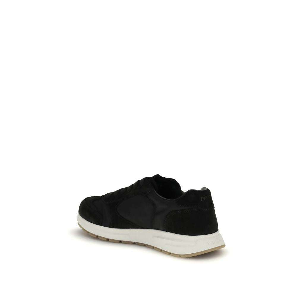 Black Recycled Polyamide Athletic SneakersPrax 01 re-nylon Sneakers by Prada blend contemporary aesthetics and innovative materials. The upper with nylon lace loops lends a technical, modern look, enhanced by the enameled metal triangle logo and screen-pr