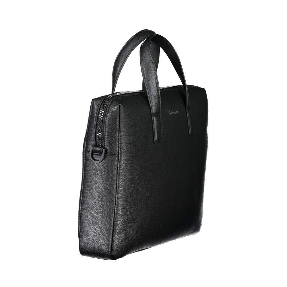 Black Polyester Handbagbriefcase 2 handles, adjustable and removable shoulder strap, 1 inside pocket, 1 laptop compartment, internal pen holder spaces, zip closure, logo, 100% recycled polyesterBlack Polyester Handbag${tagsCalvin KleinAulae Black Polyeste