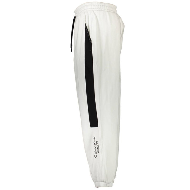 White Cotton PantSPORTS TROUSERS, ELASTIC WAIST WITH LACES, ELASTIC ANKLE, 2 POCKETS, EMBROIDERY, CONTRASTING DETAILS, LOGOWhite Cotton Pant${tagsCalvin KleinAulae White Cotton Pant Calvin KleinAulae White Cotton Pant SPORTS TROUSERS, ELASTIC WAIST WITH L