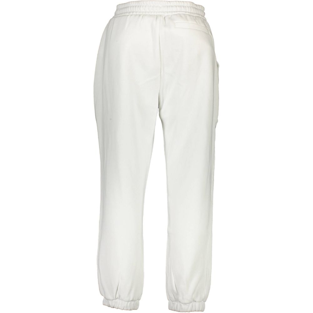 White Cotton PantSPORTS TROUSERS, ELASTIC WAIST WITH LACES, ELASTIC ANKLE, 2 POCKETS, EMBROIDERY, CONTRASTING DETAILS, LOGOWhite Cotton Pant${tagsCalvin KleinAulae White Cotton Pant Calvin KleinAulae White Cotton Pant SPORTS TROUSERS, ELASTIC WAIST WITH L