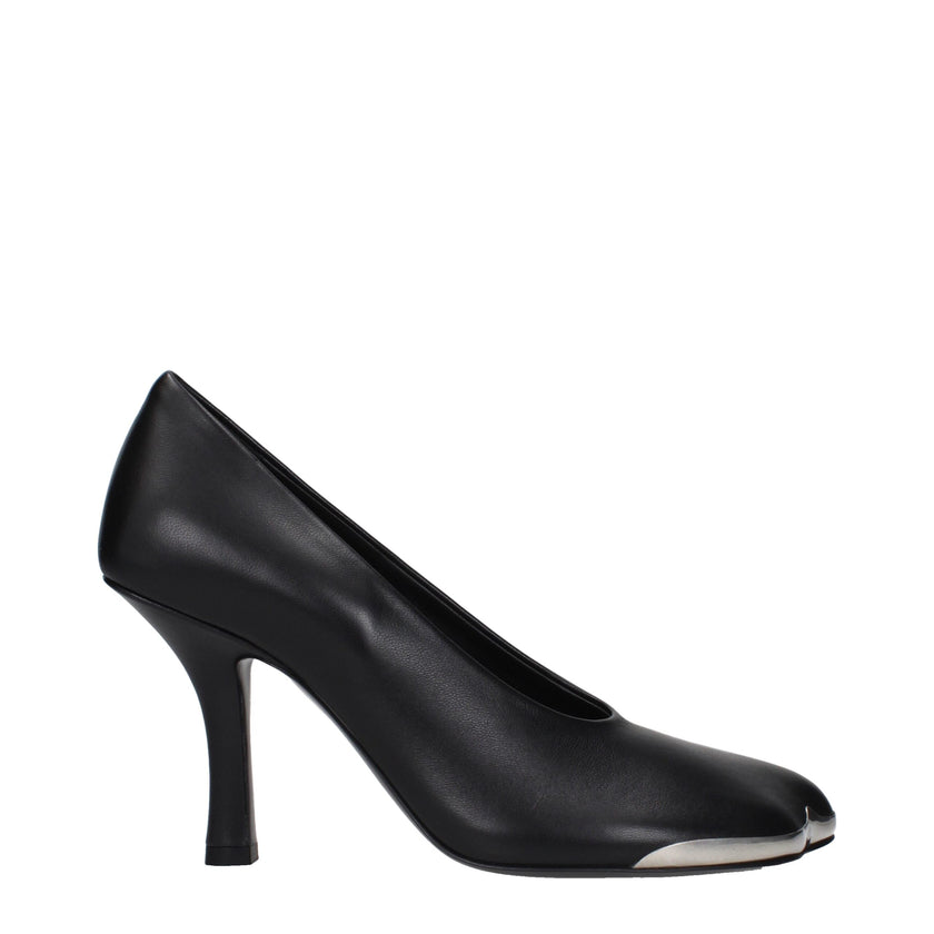 Black Leather High Heel PumpsDescription: The product with MPN 809501SHOES8 and code F84711 leather in black is a pumps designed by Burberry.Black Leather High Heel Pumps${tagsBurberryAulae Black Leather Pumps BurberryAulae Black Leather Pumps Description