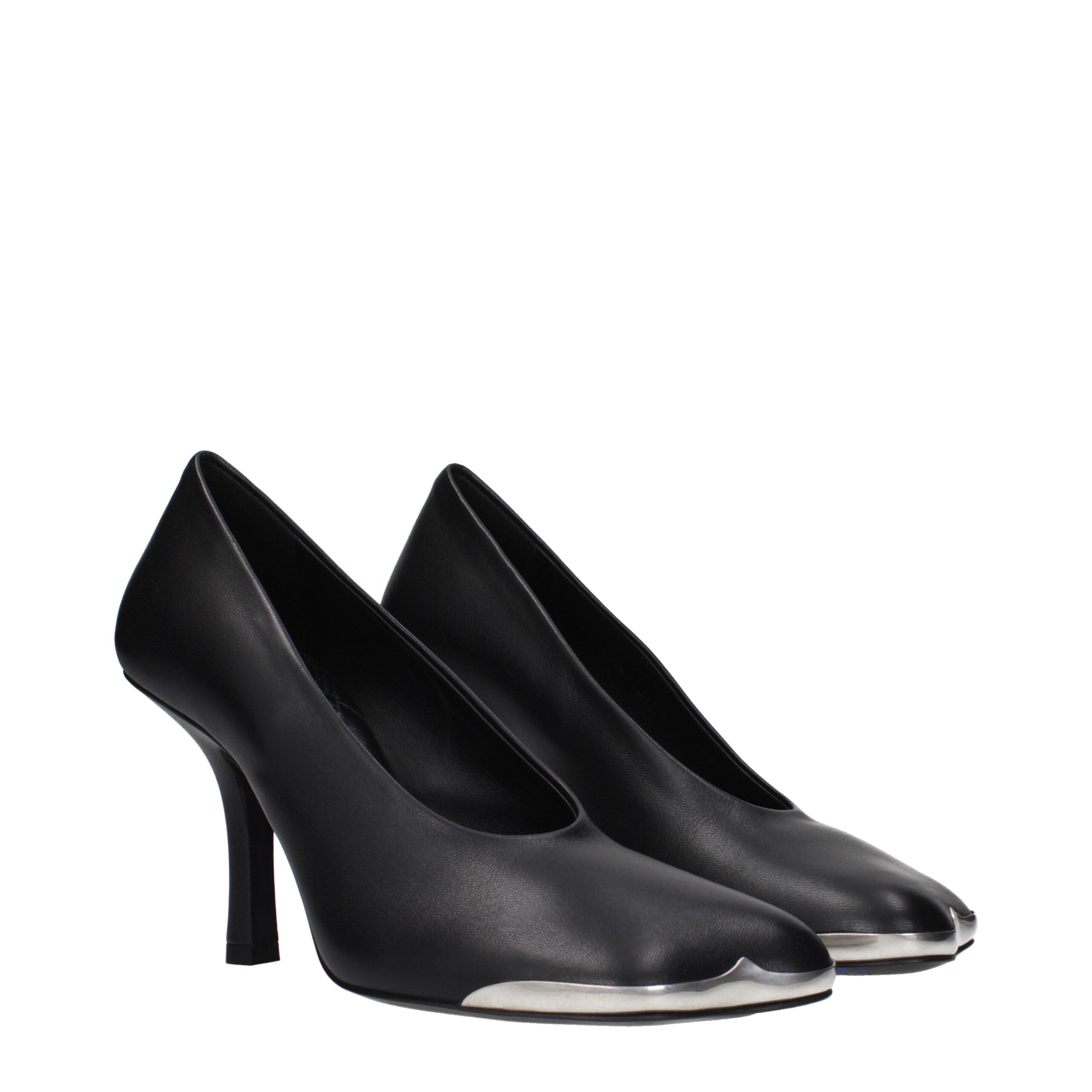 Schwarze Lederpumps mit hohen Absätzen von Burberry