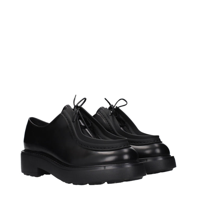 Black Leather Oxfords And DerbiesDescription: The product with MPN 1E280N055050F0002 and code F84747 leather in black is a lace up and monkstrap designed by Prada. It has features like side logo.Black Leather Oxfords And Derbies${tagsPradaAulae Black Leat