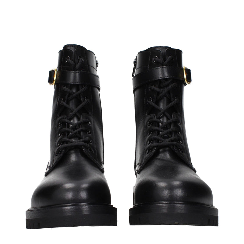 Black Leather Ankle BootsDescription: The product with MPN 356763882C38NO and code F84771 leather in black is a ankle boots designed by Celine. It has features like side logo, back logo. Additional Info: Closing type: Zip Closure Shoe sole: Rubber Heel he