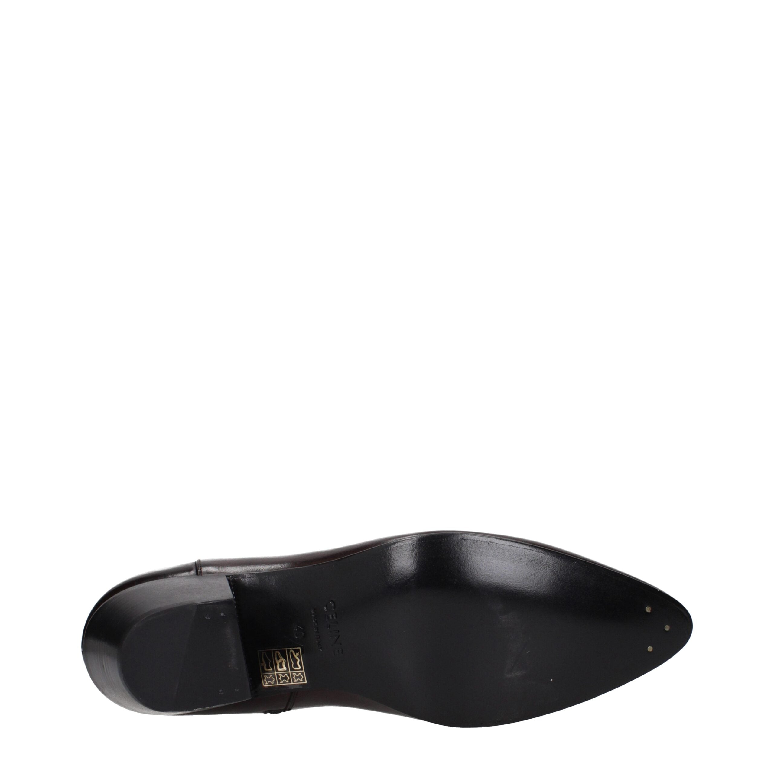 Red Leather Ankle BootsDescription: The product with MPN 340603791C19OA and code F84769 leather in red is a ankle boots designed by Celine. It has features like vintage effect.Red Leather Ankle Boots${tagsCelineAulae Red Leather Ankle Boots CelineAulae Re