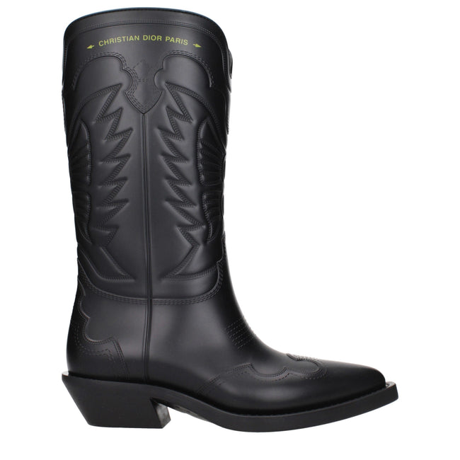 Black Cotton BootsDescription: The product with MPN KCI962RUB900 and code F84777 rubber in black is a boots designed by Christian Dior. It has features like side logo.Black Cotton Boots${tagsChristian DiorAulae Black Cotton Boots Christian DiorAulae Black